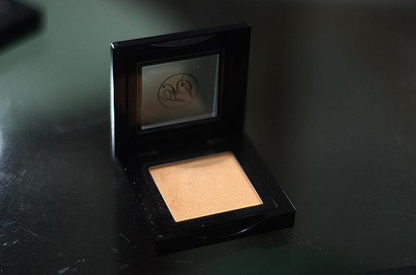 Fanny Serrano Eyeshadow: Honey Glitter