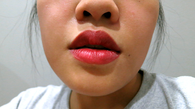 Holiday Looks: Red & Gold
