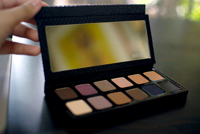 Laura Mercier Artist Palette - Open Box