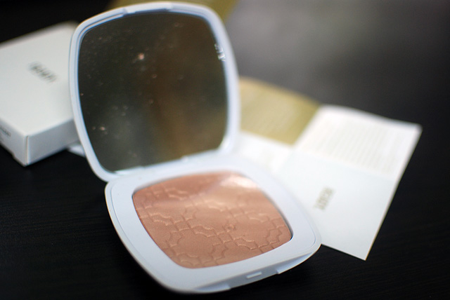 bareMinerals - The Love Affair - Compact