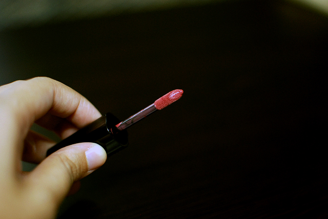 Shiseido - Lacquer Rouge - RD 305 Nymph - Applicator