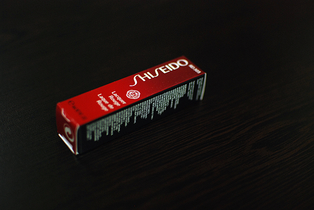 Shiseido - Lacquer Rouge - RD 305 Nymph - Box