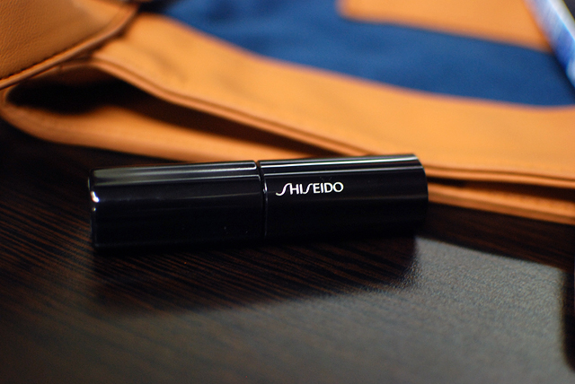 Shiseido - Lacquer Rouge - RD 305 Nymph - Tube