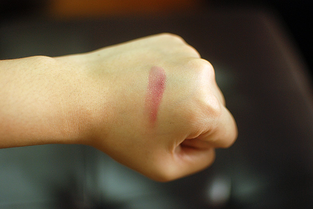 Tarte Amazonian Clay 12-Hour Blush - Blushing Bride - Swatch