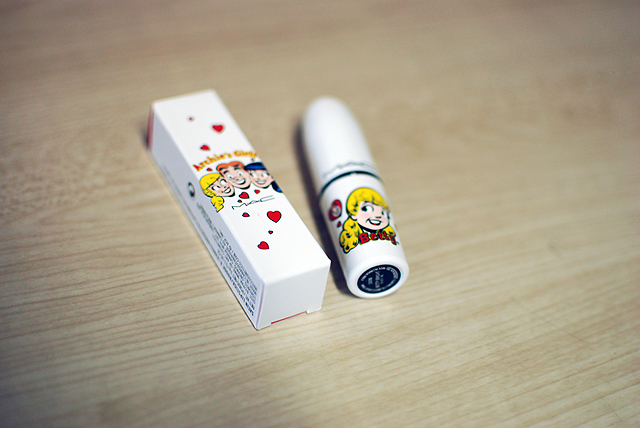 MAC Archie's Girls - Betty Bright - Packaging