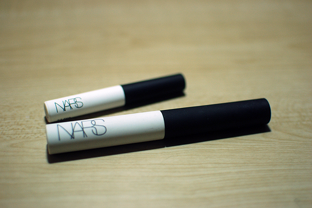 NARS - And God Created the Woman Set - Primer Comparison