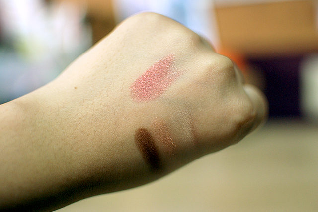 Paul and Joe - Spring Creation - Lipstick C - Meow! - Swatches