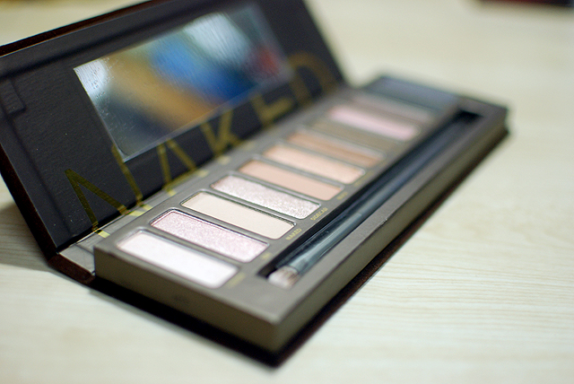 Urban Decay - Naked Palette - Side