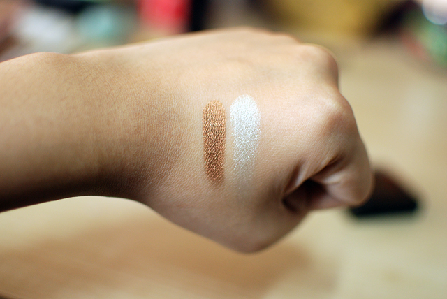 Addiction - Eyeshadows - Fudge and Midnight Drive - Swatches