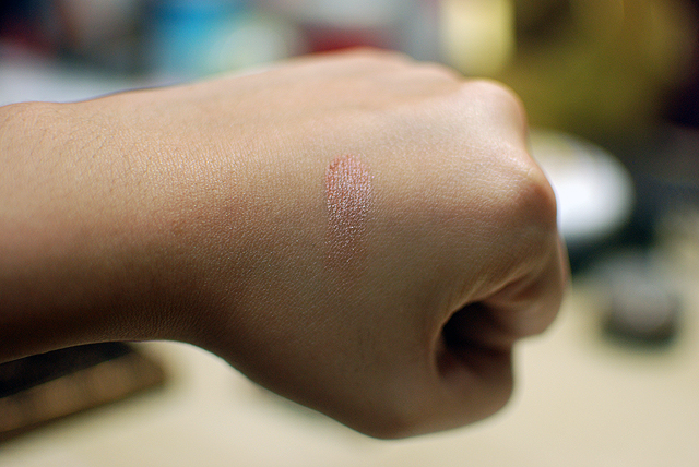 bareMinerals All Over Face Color - Warmth Swatch