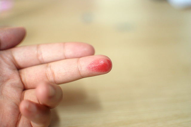 Canmake Cream Cheek - CL01 - Finger Swatch