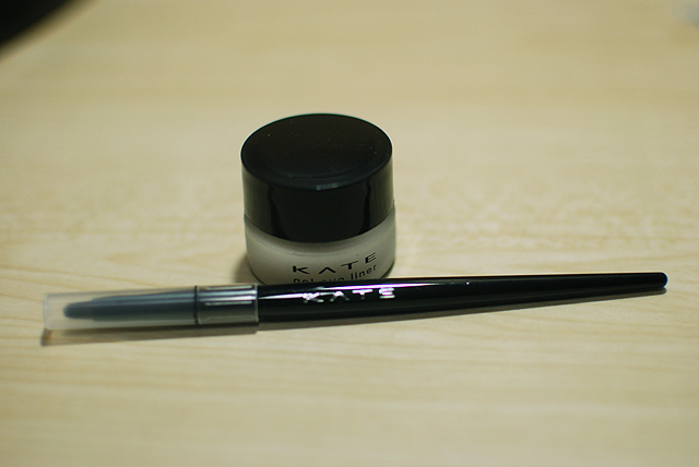 KATE - Matte Black Eyeliner - Set