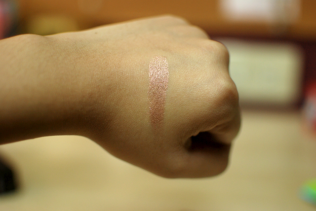 Maquillage Eye Color - RD 734 - Swatch