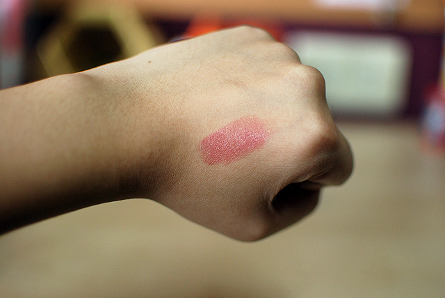 Media Creamy Lasting Lipstick - PK20 Swatch