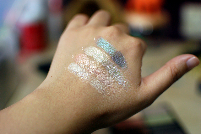 Suqqu - Quad - EX-11 Sumiredama - Swatches compared to Wet n Wild Color Icon Palette in Comfort Zone - Top