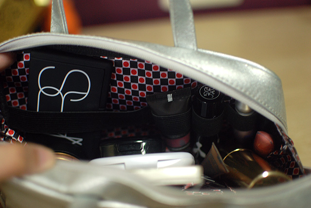 Travel Post - Travel Bag - Inside