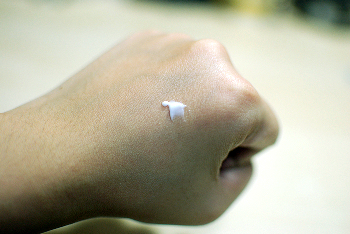 AHAVA - Day Moisturizer 1