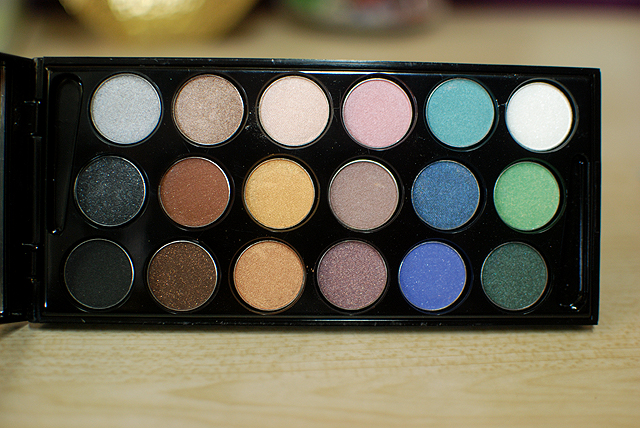 Le Metier de Beaute - Melange - Pans