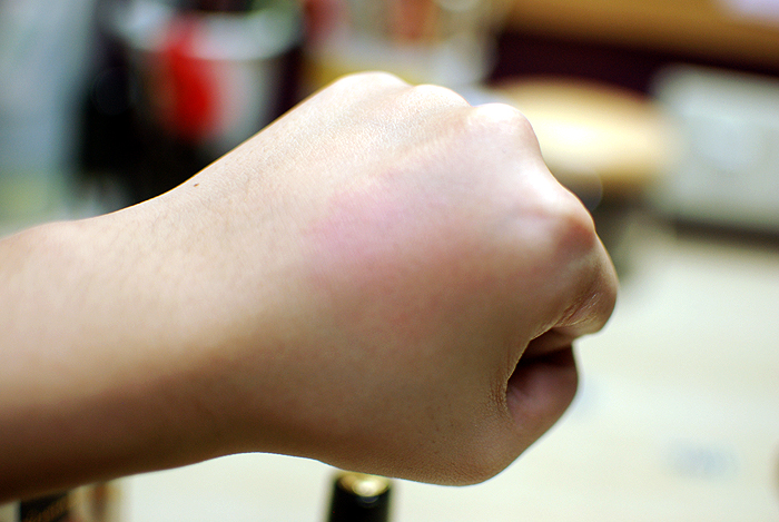 Majolica Majorca Cream de Cheek - Swatch