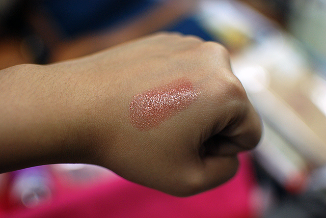 May BDJ Box - 2013 - Revlon ColorStay Ultimate Suede - Iconic Swatch