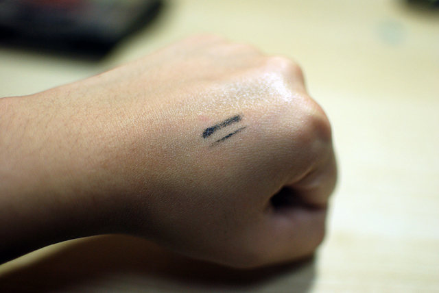 KATE - Matte Black Eyeliner - Faded Swatch