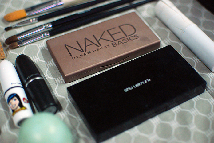 Nosy Beauty - Isabel - 1