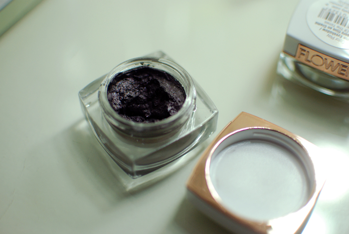 Flower Color Play Creme Shadow - Orchid-ing Around - Pot