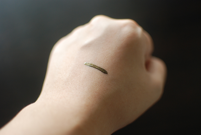 Illamasqua Precision Ink - Wisdom - Swatch