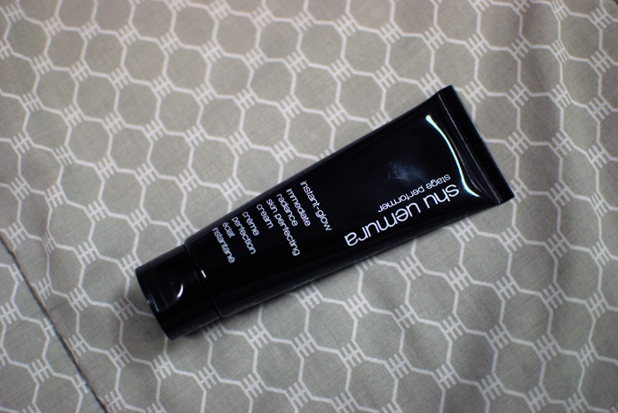 shu uemura stage performer instant glow 2