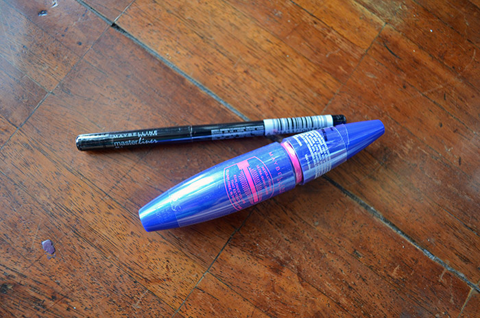 BDJ Box - October 2013 - Eyes