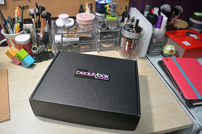 btngirls - Closed Box