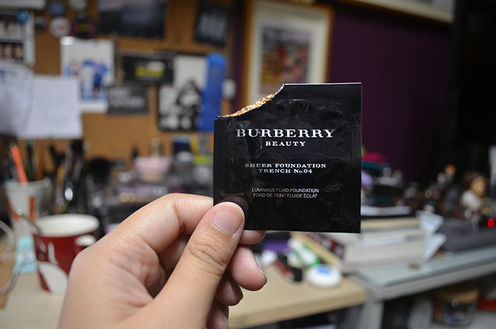 Burberry Sheer Foundation - Trench No 4 - Packet