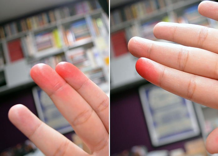 Ellana Minerals - Lip and Cheek Gel - Amethyst - Stained Fingers