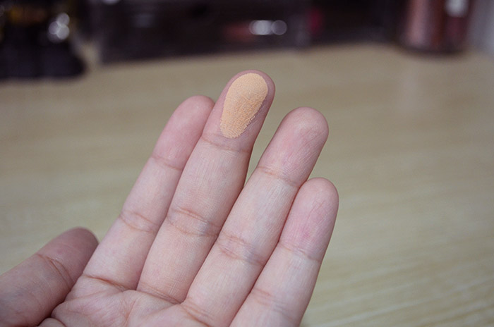 Maybelline Powder - Finger Swatch