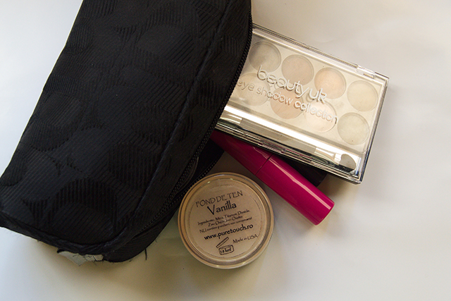 shimmeryblack.wordpress.com