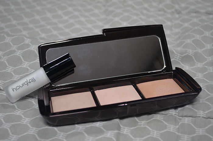 Hourglass Ambient Lighting Powder Palette