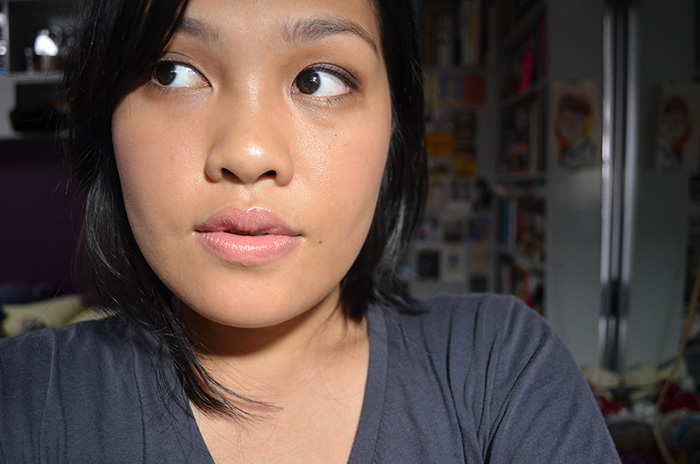 Le Metier de Beaute Hydra Creme Lipstick - Sahara - Face