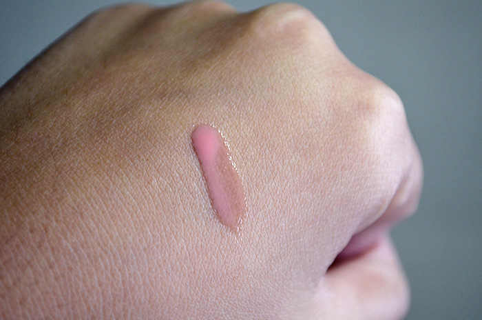 Buxom - White Russian - Swatch