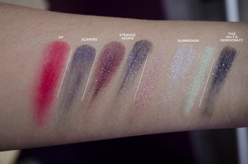 Geek Chic - Part II - Swatches