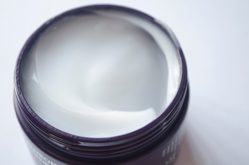 M-Chloi Hyaluronic Acid Waterdrop Cream - Tub