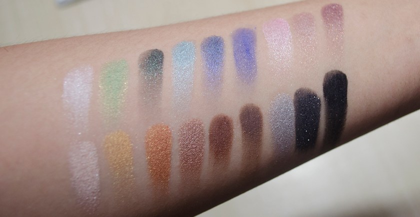 Le Metier de Beaute - Eyeshadow Palette - Melange - Swatches