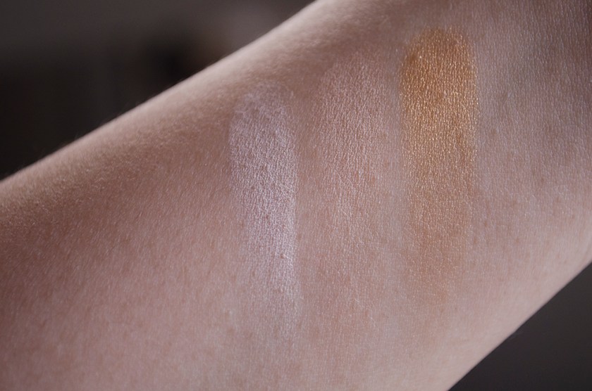 Le Metier de Beaute True Colour Eyeshadow - Swatches - Naked, Peachy Keen, Goldstone