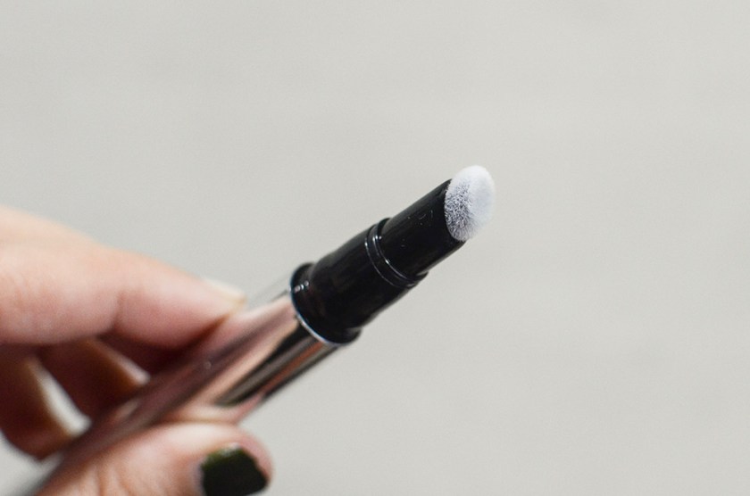 Ellis Faas - Hot Lips - Applicator Clean