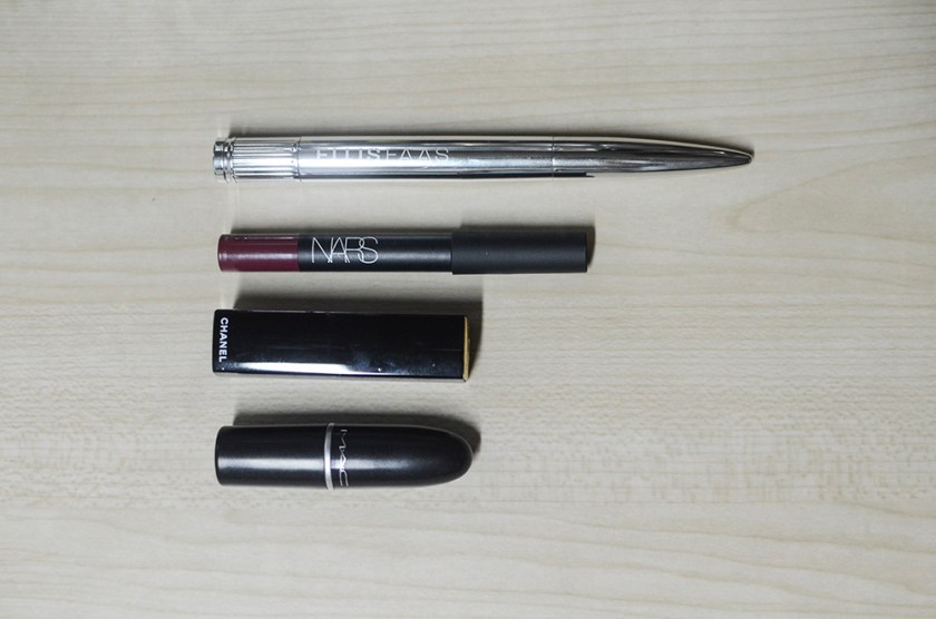 Ellis Faas - Hot Lips - Size Comparison