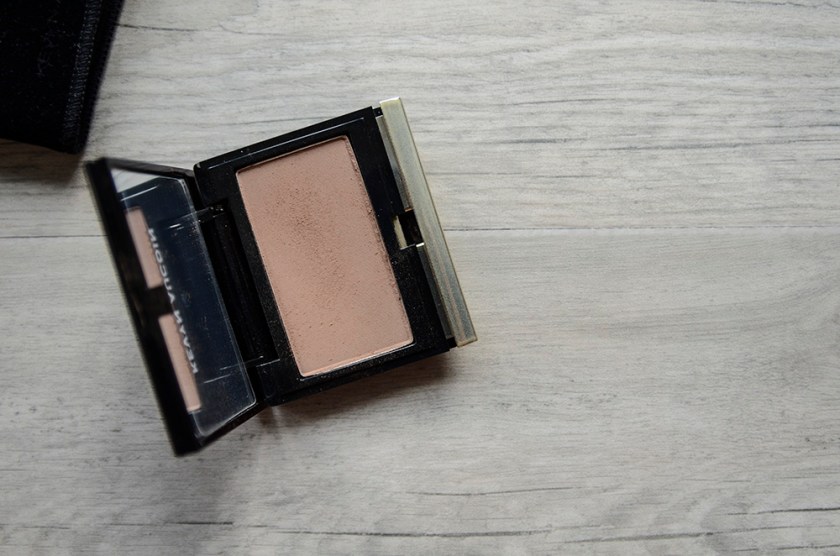 Kevyn Aucoin The Sculpting Powder - Medium - Pan