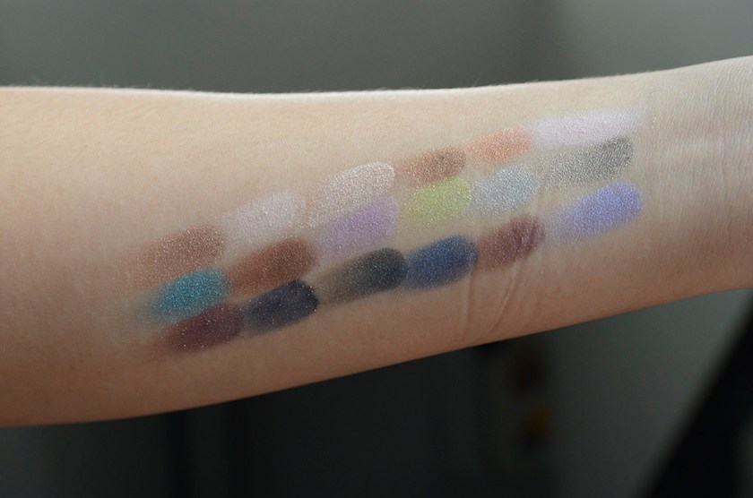 Le Métier de Beauté Beauty Vault VIP May 2015 - Sexy Eye Palette - Swatches