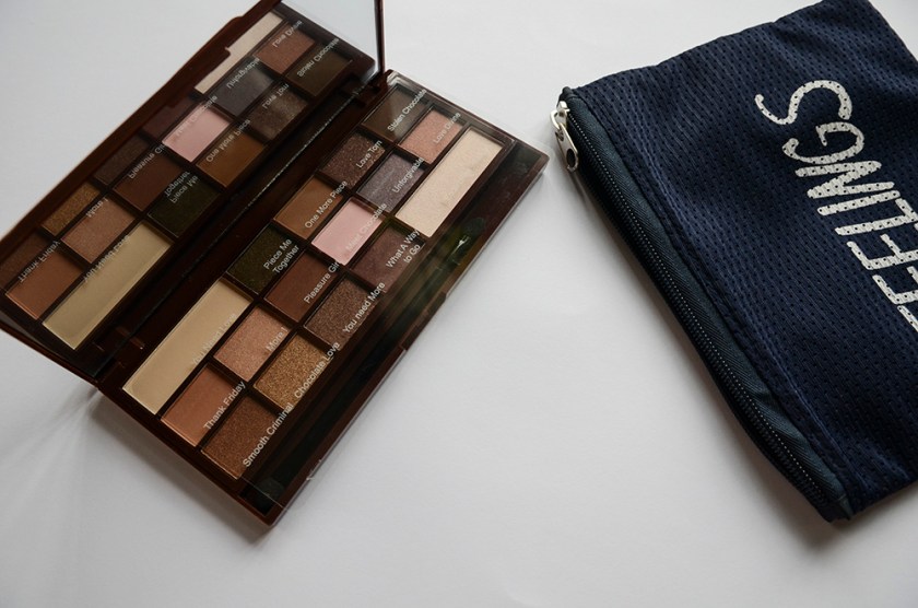 Makeup Revolution - I Heart Makeup Wonder Palette I Heart Chocolate 1